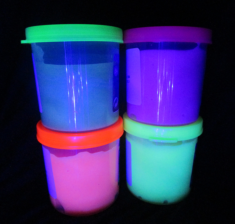 Témperas fluorescentes y fosforescentes